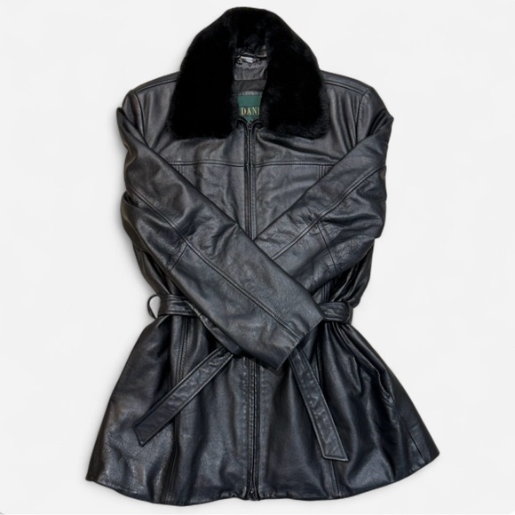 DANIER Classic Leather Trench Coat With Faux Fur Collar (Black) - Picture 3 of 16